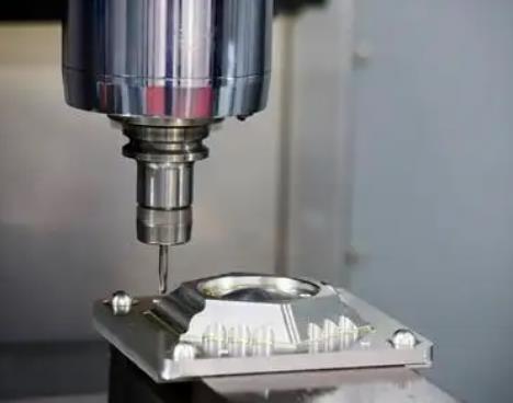 Applications of Five-Axis Simultaneous Machining Parts